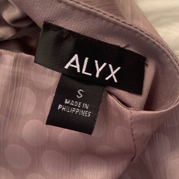 Goldish Halter Tied Top - Picture 3 of 3